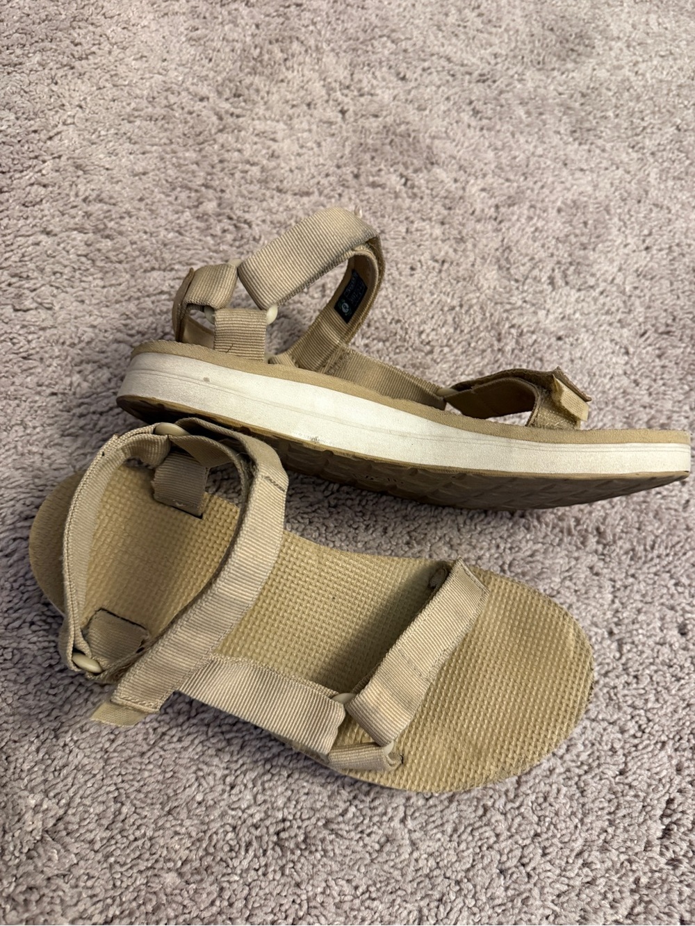 Teva Sandals Women size 8 Tan Ankle Strap Open Toe Mid Platform Shoes